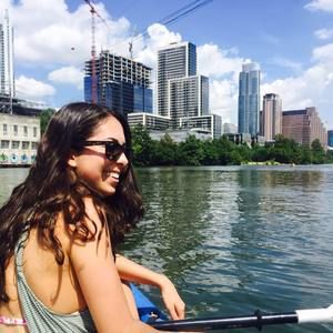 Meet your Posher, Emily